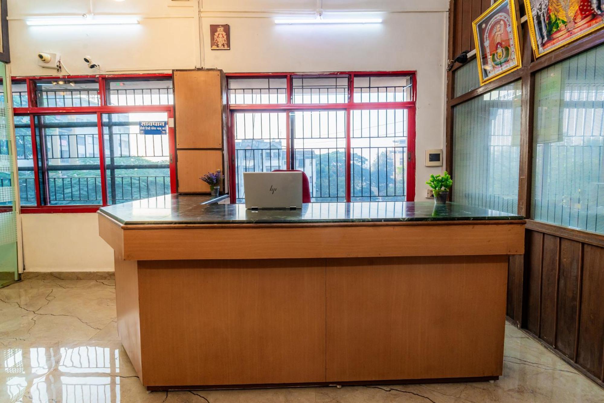 Itsy Hotels Mansi Nashik Exterior photo
